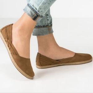 UGG espadrilles